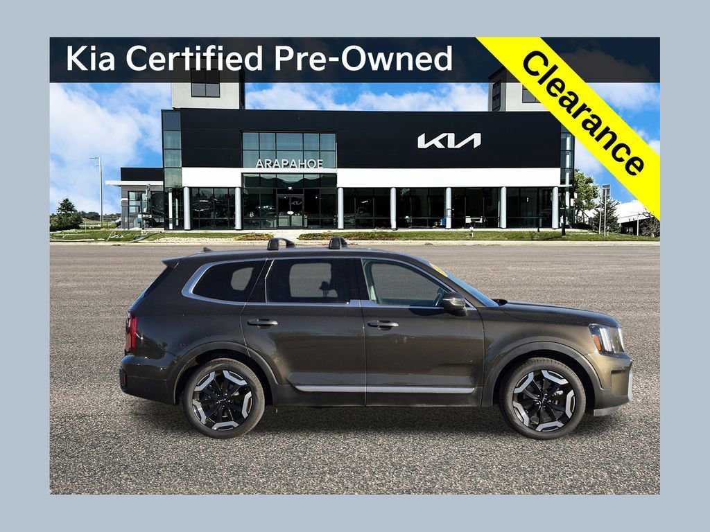 Certified 2025 Kia Telluride S