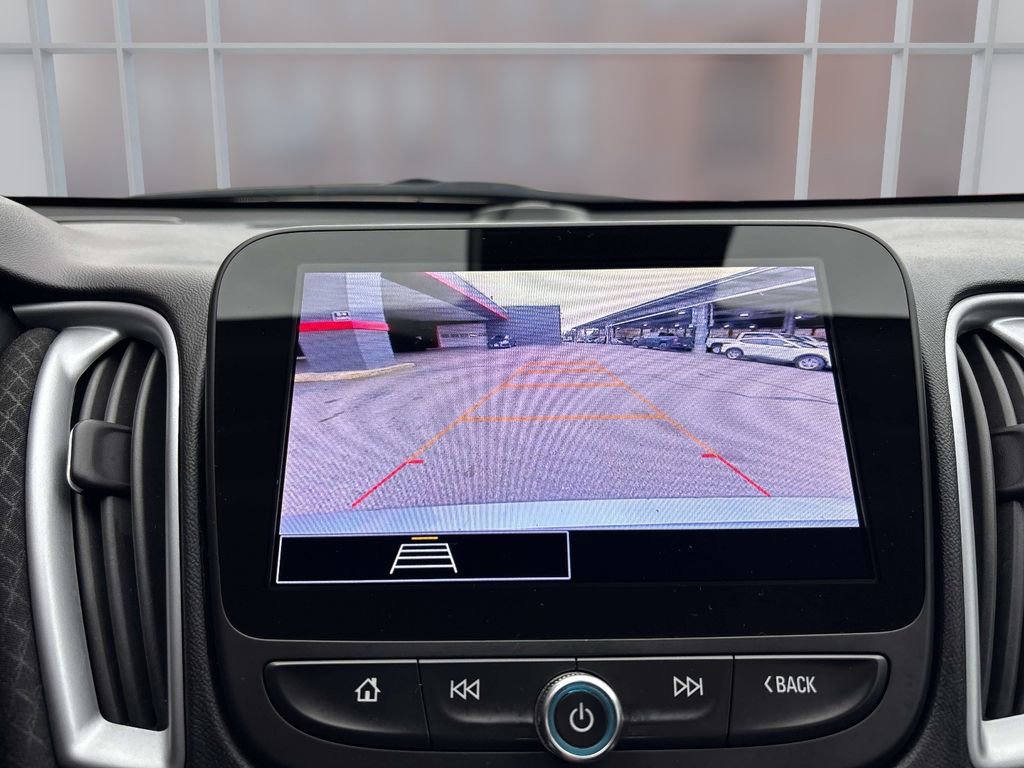 Used 2024 Chevrolet Malibu LT image 23