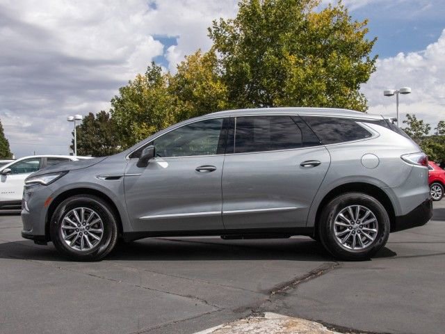 Used 2024 Buick Enclave Premium image 4