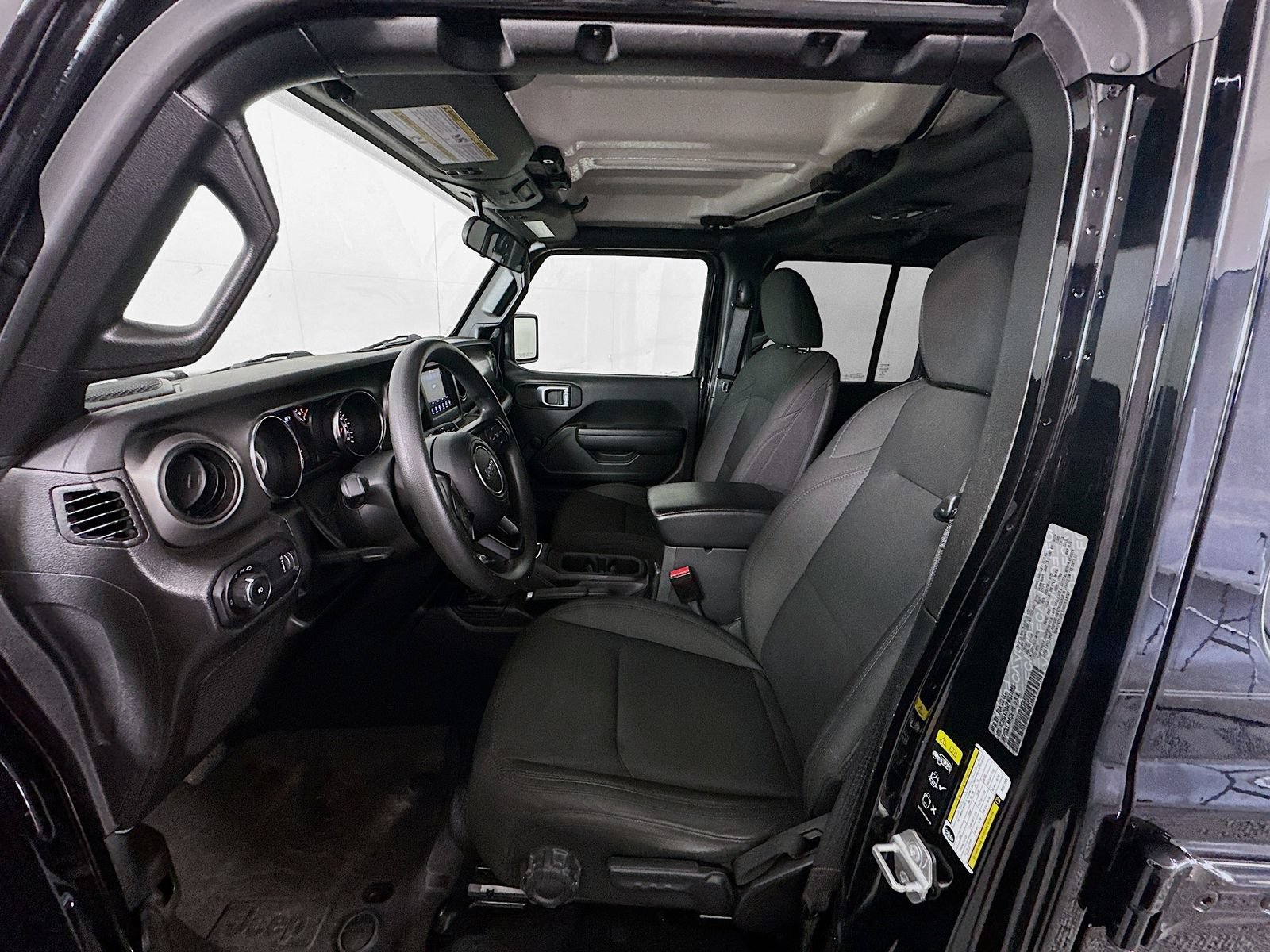 Used 2023 Jeep Wrangler Unlimited Sport AWD/4WD image 19