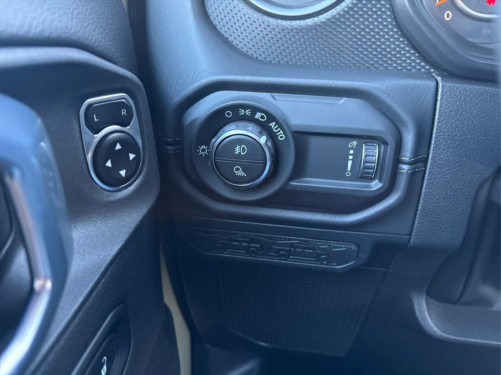 New 2026 Jeep Gladiator Rubicon image 15