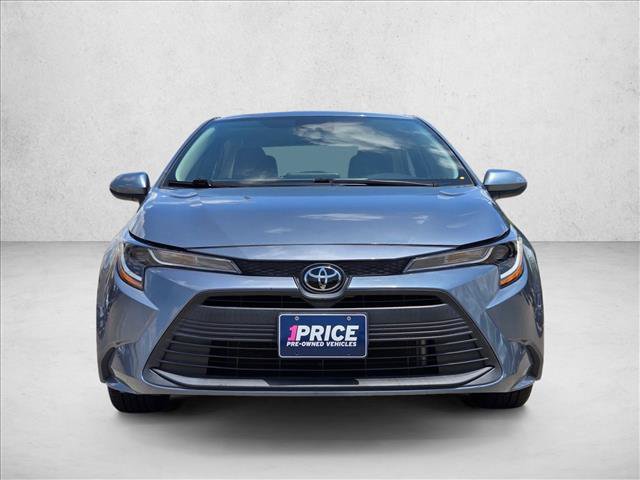 Used 2023 Toyota Corolla LE FWD video 2