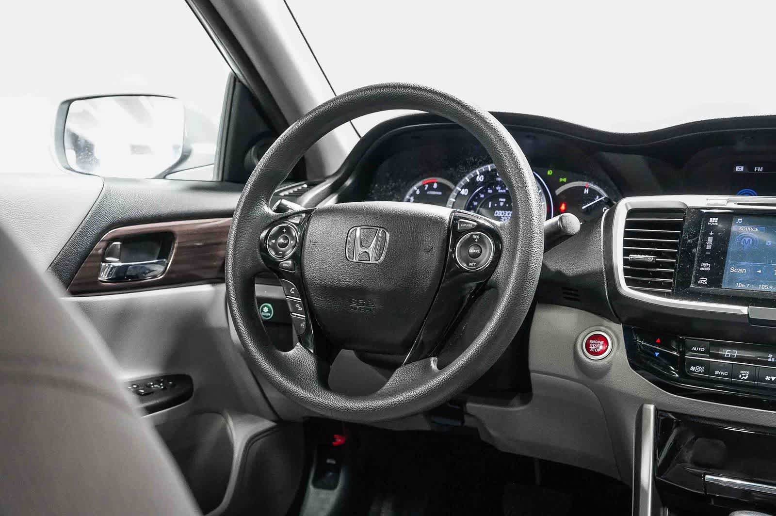 Used 2017 Honda Accord EX image 15