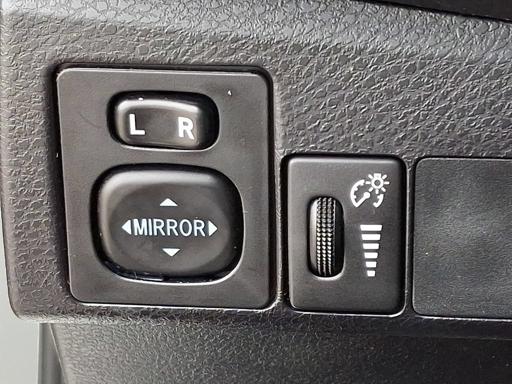 Used 2015 Toyota Corolla S FWD image 25