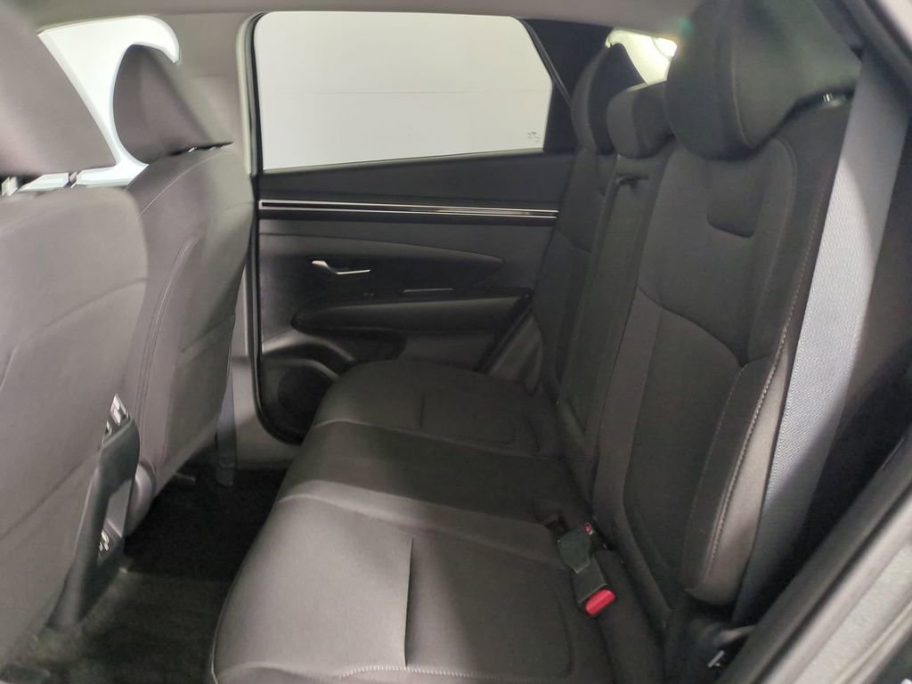 Used 2023 Hyundai Tucson Blue image 16
