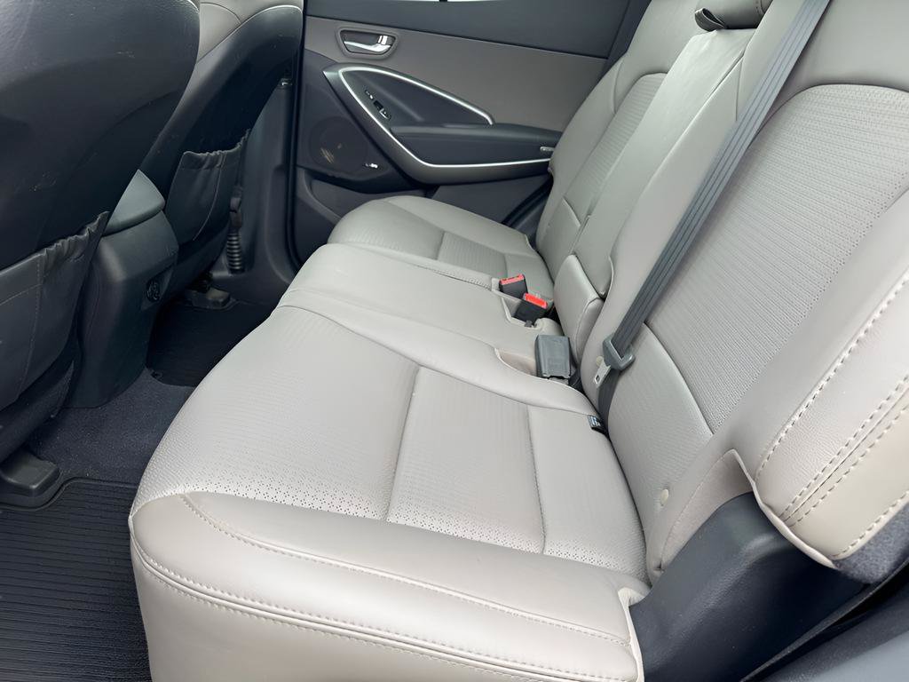 Used 2015 Hyundai Santa Fe Sport 2.0T w/ Option Group 05 AWD/4WD image 16