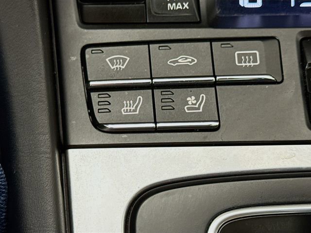 Used 2016 Porsche 911 Turbo image 19