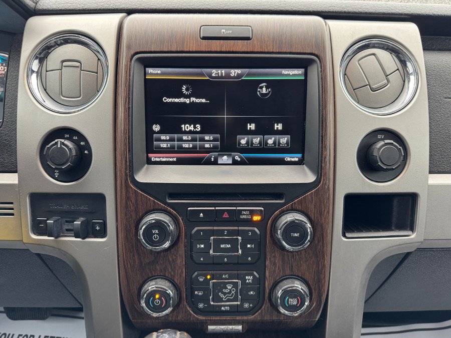 Used 2014 Ford F150 Lariat w/ Equipment Group 502A Luxury image 22