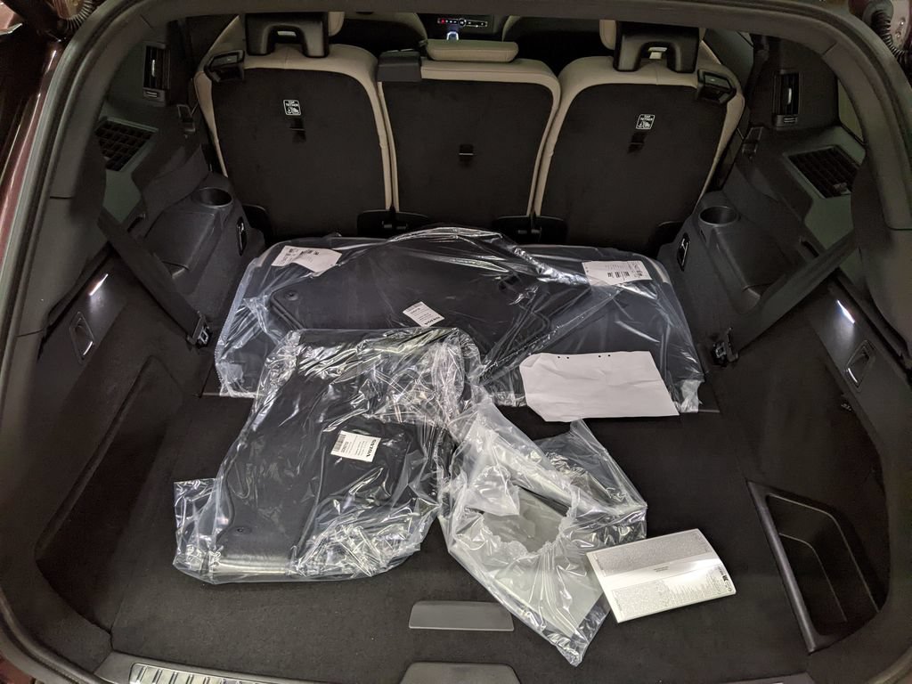 New 2026 Volvo XC90 B5 Plus AWD/4WD image 27