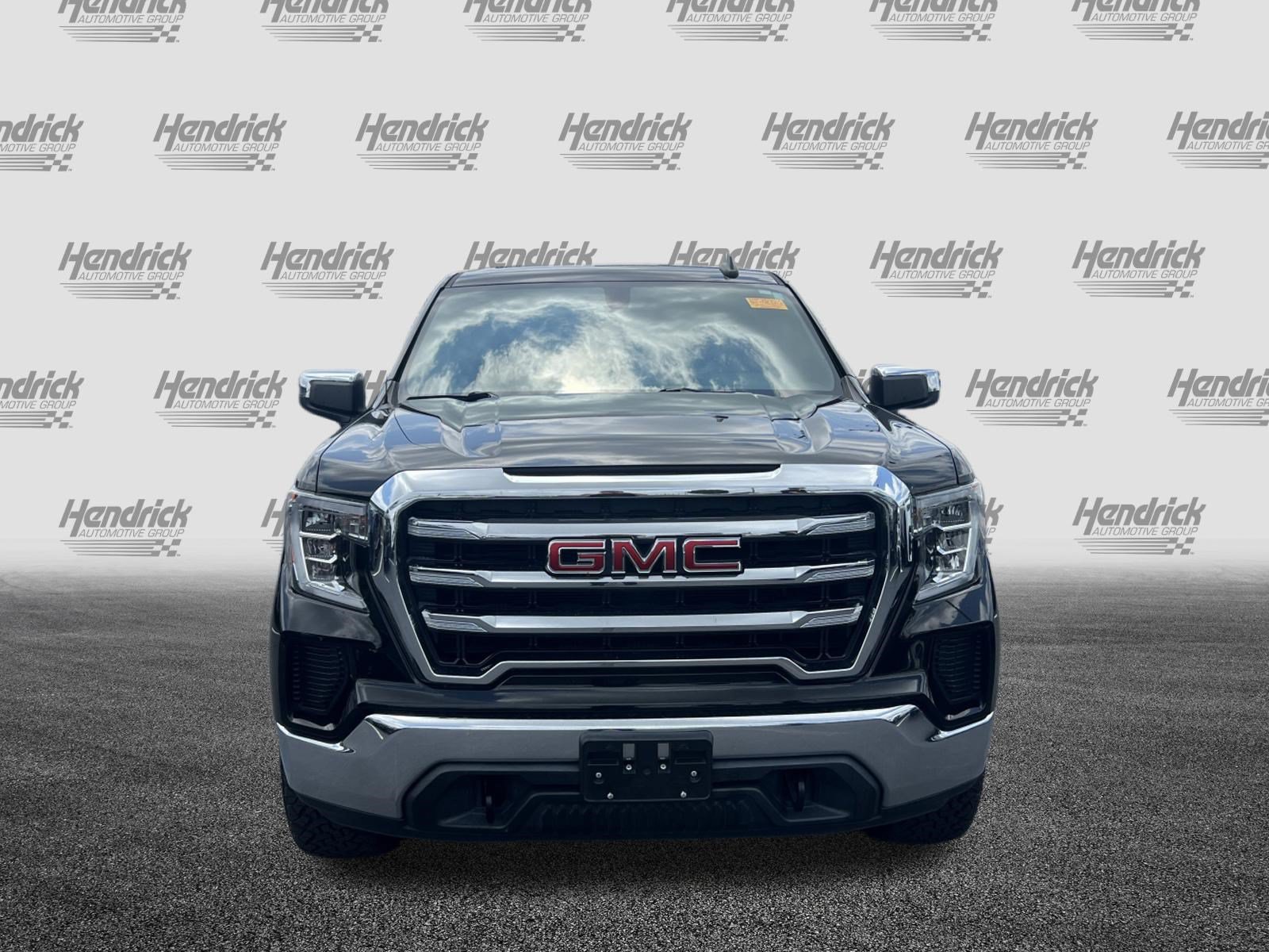 Used 2019 GMC Sierra 1500 SLE w/ SLE Value Package AWD/4WD image 3