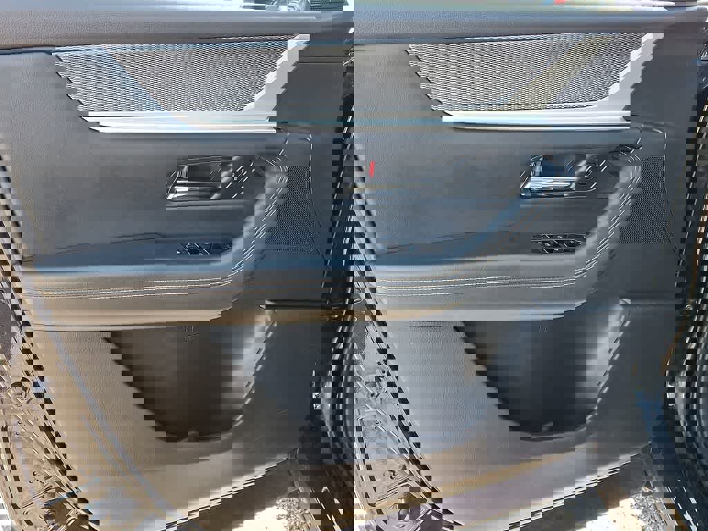 Used 2024 MAZDA CX-90 3.3 Turbo w/ Premium Package image 13