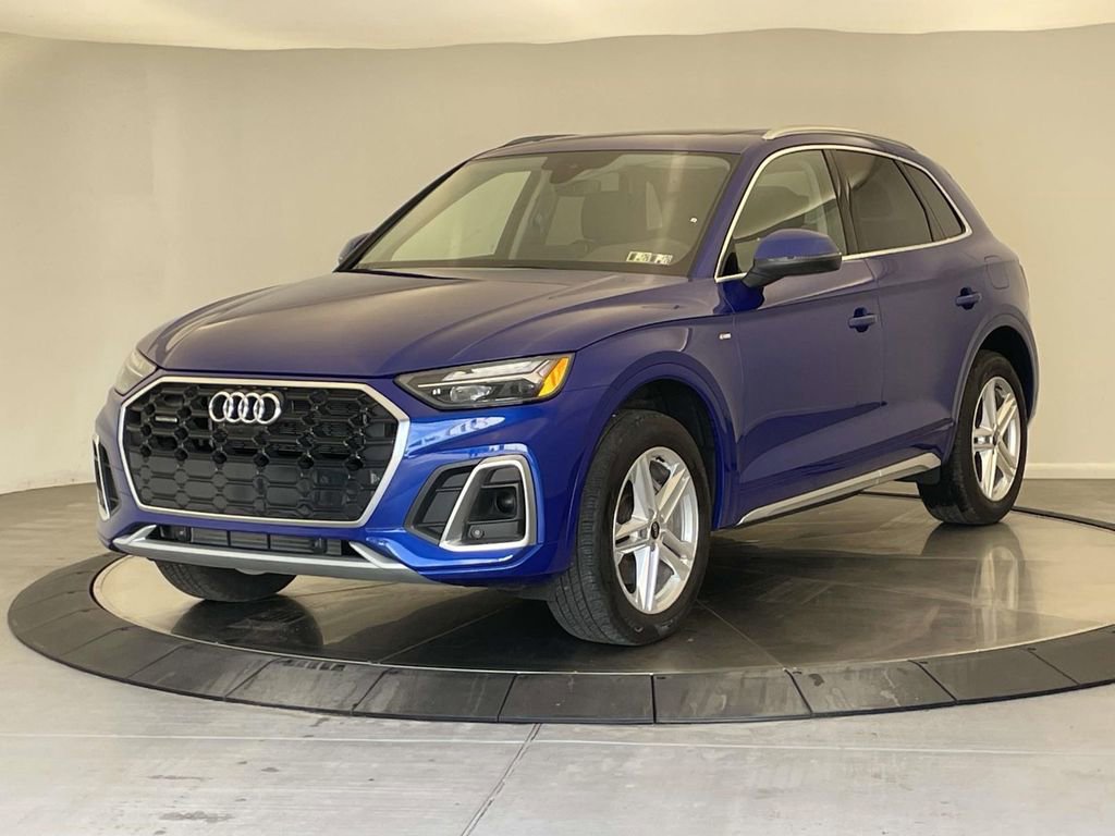 Used 2024 Audi Q5 e Premium Plus w/ Premium Plus Package