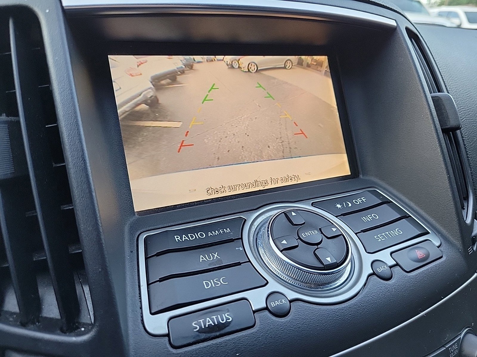 Used 2015 INFINITI Q40 w/ Moonroof Package image 24