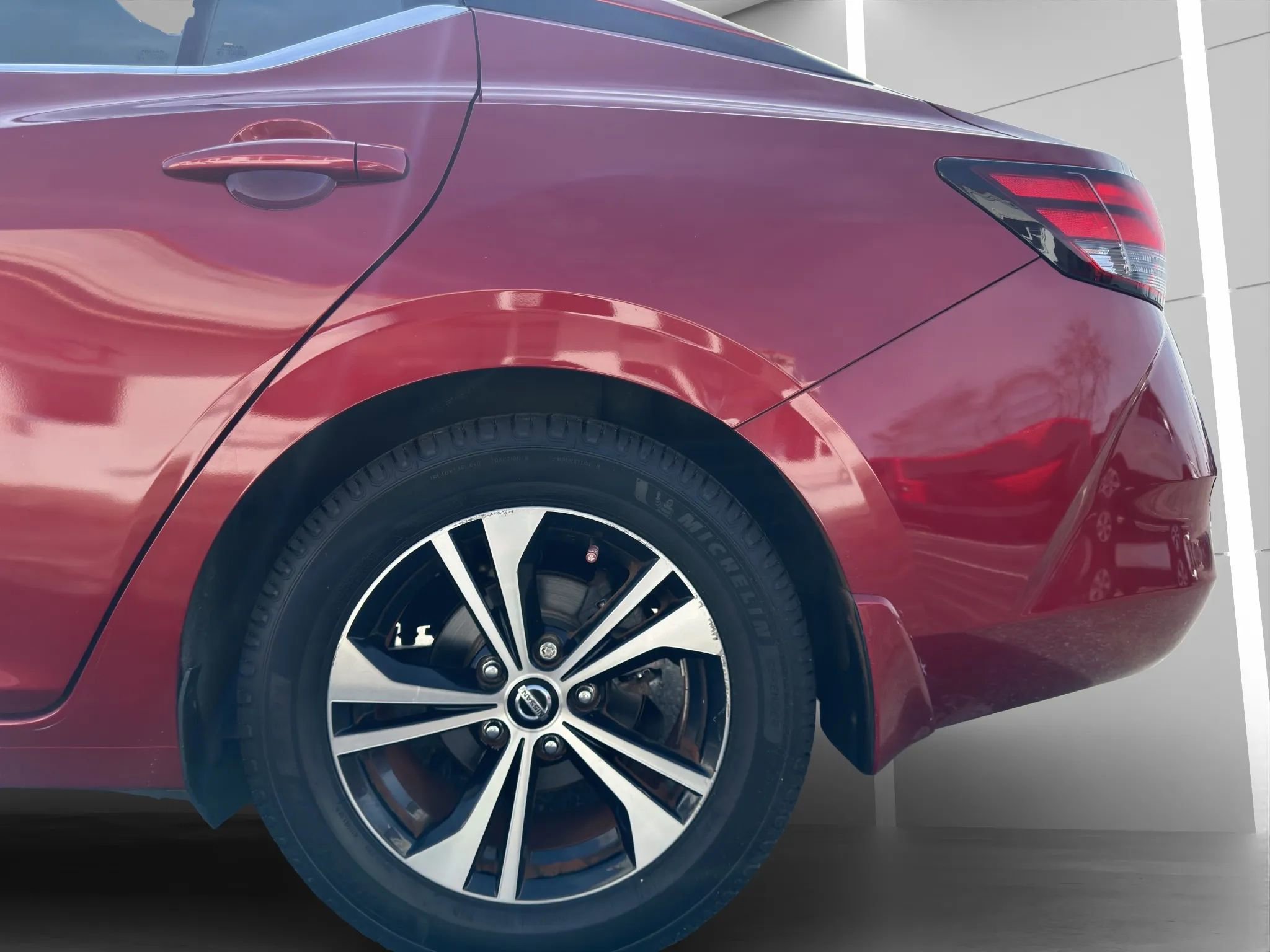 Used 2020 Nissan Sentra SV FWD image 20