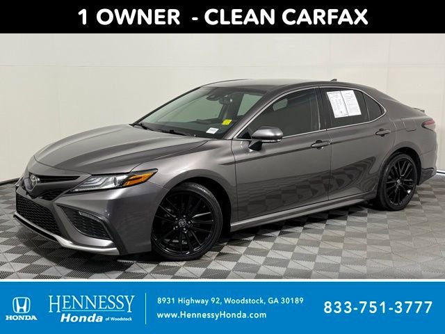 Used 2022 Toyota Camry XSE image 1