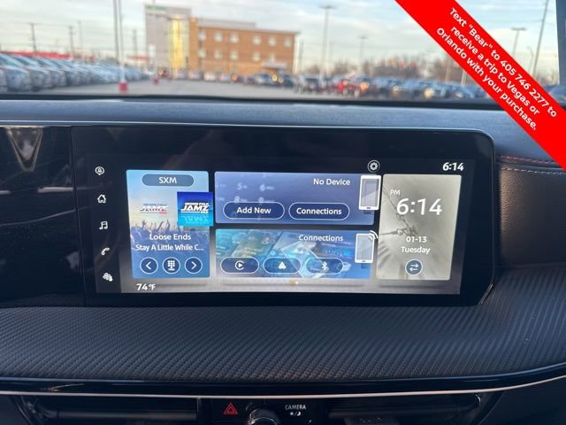 Certified 2025 Nissan Kicks SR image 20