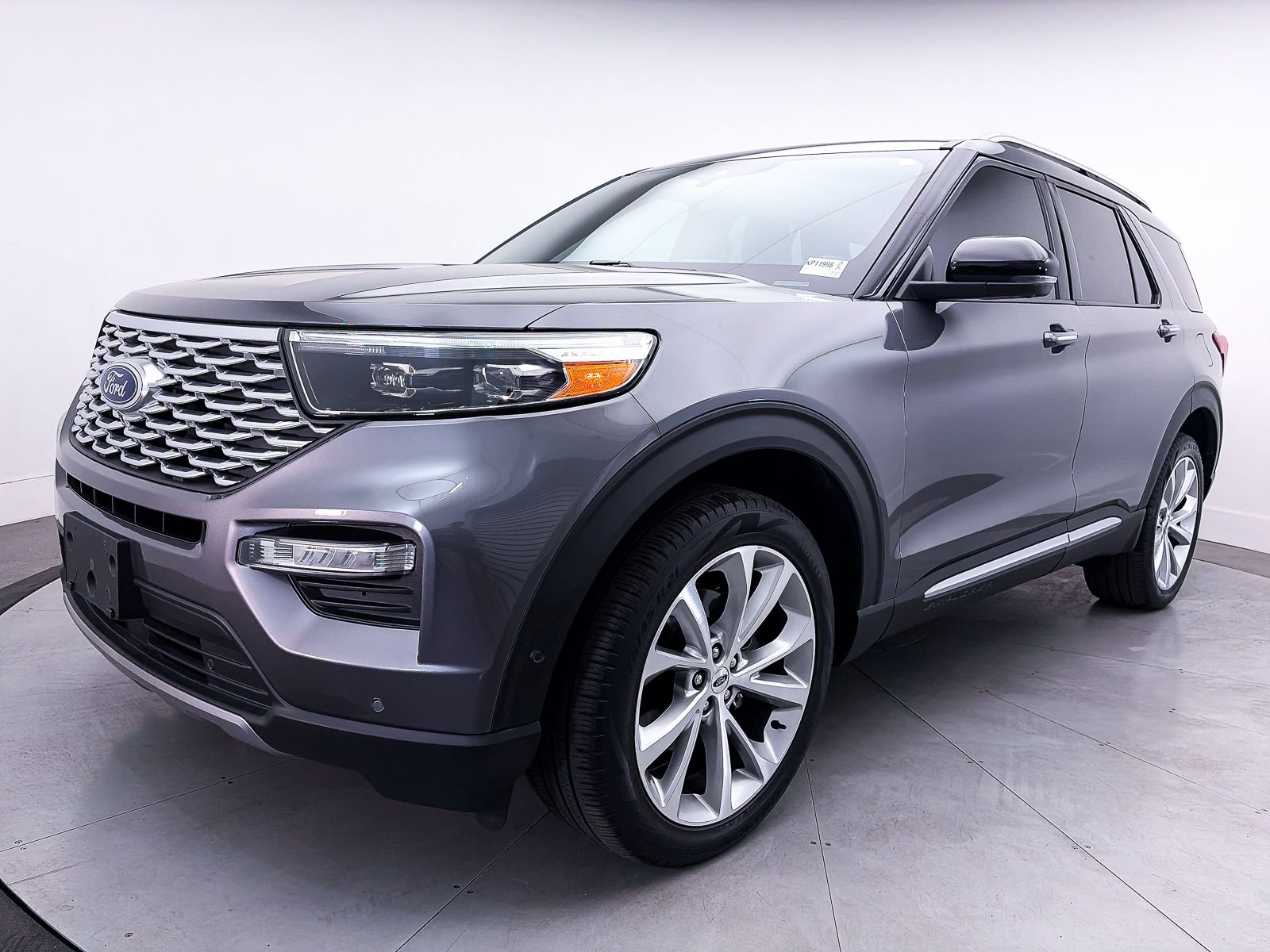 Used 2021 Ford Explorer Platinum w/ Equipment Group 601A AWD/4WD image 15