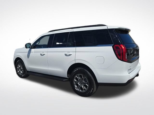 Used 2025 Ford Expedition Active RWD image 5