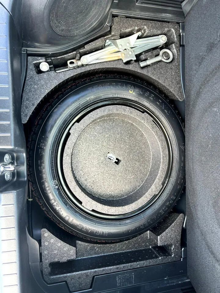 Used 2011 Honda CR-Z EX image 18