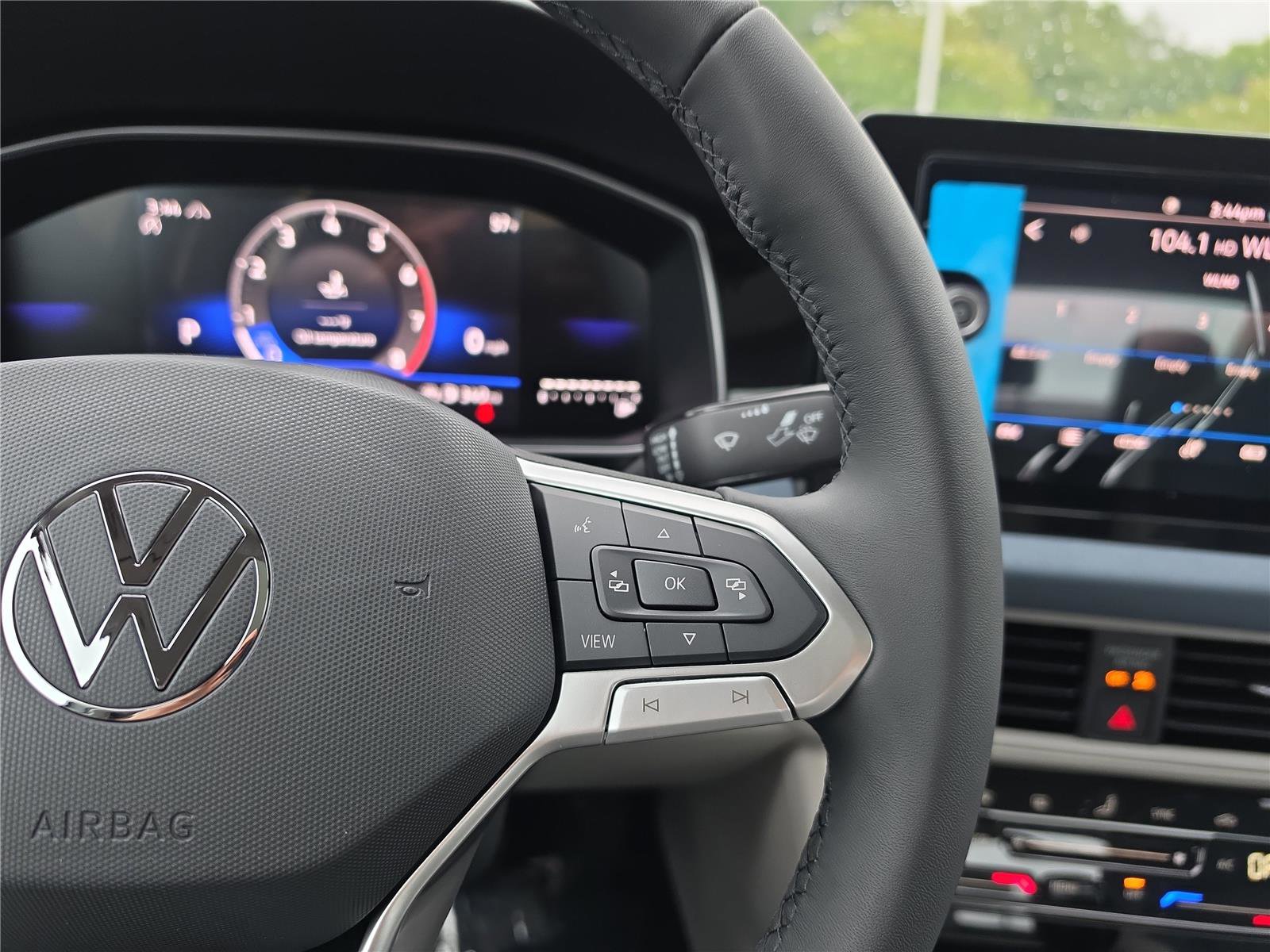 New 2026 Volkswagen Jetta SE FWD image 14
