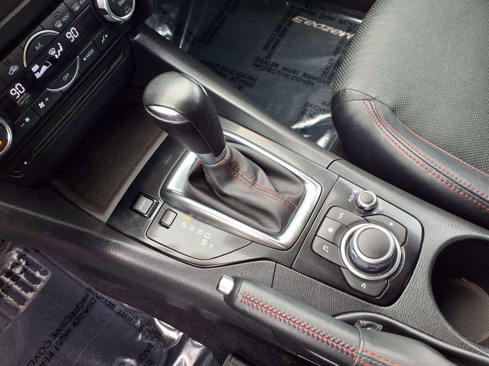 Used 2014 MAZDA MAZDA3 s Grand Touring image 22