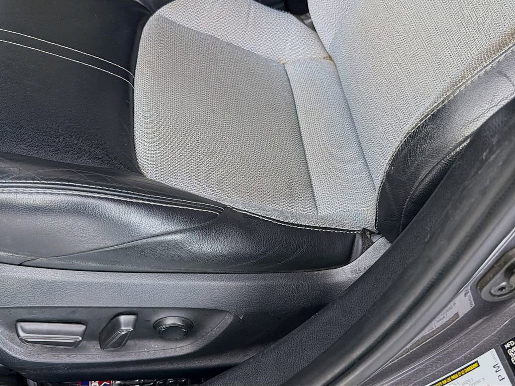 Used 2021 Toyota Corolla XSE image 21