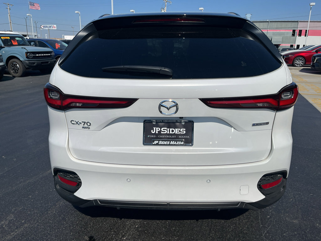 Certified 2025 MAZDA CX-70 3.3 Turbo w/ Preferred Package image 8