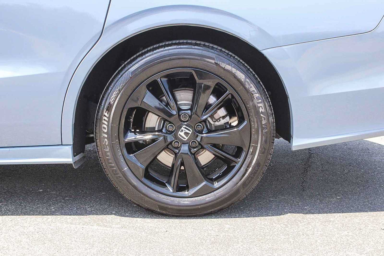 Used 2024 Honda Odyssey Sport image 10