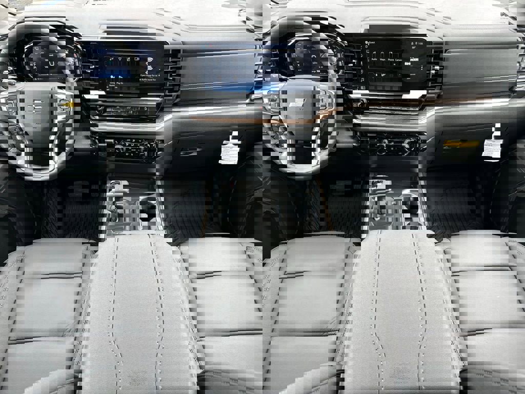 New 2026 Chevrolet Silverado 1500 LT image 3