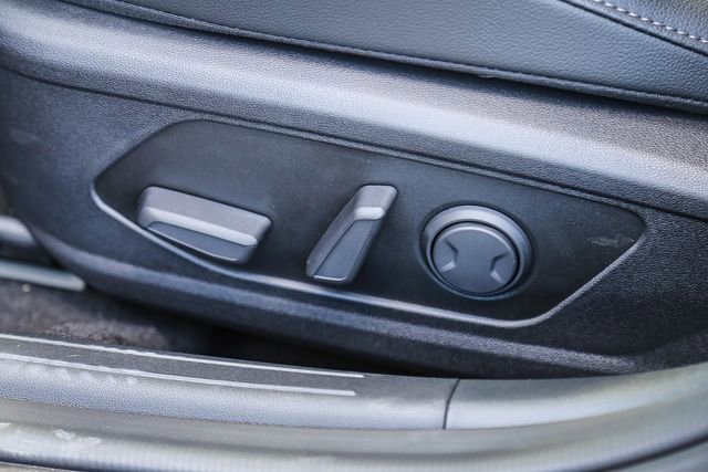 New 2025 Hyundai Elantra Limited FWD image 26