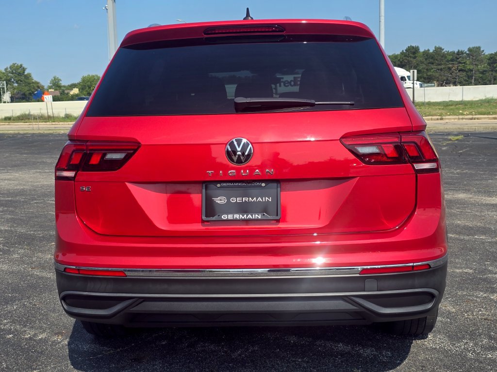 Used 2023 Volkswagen Tiguan SE FWD image 14