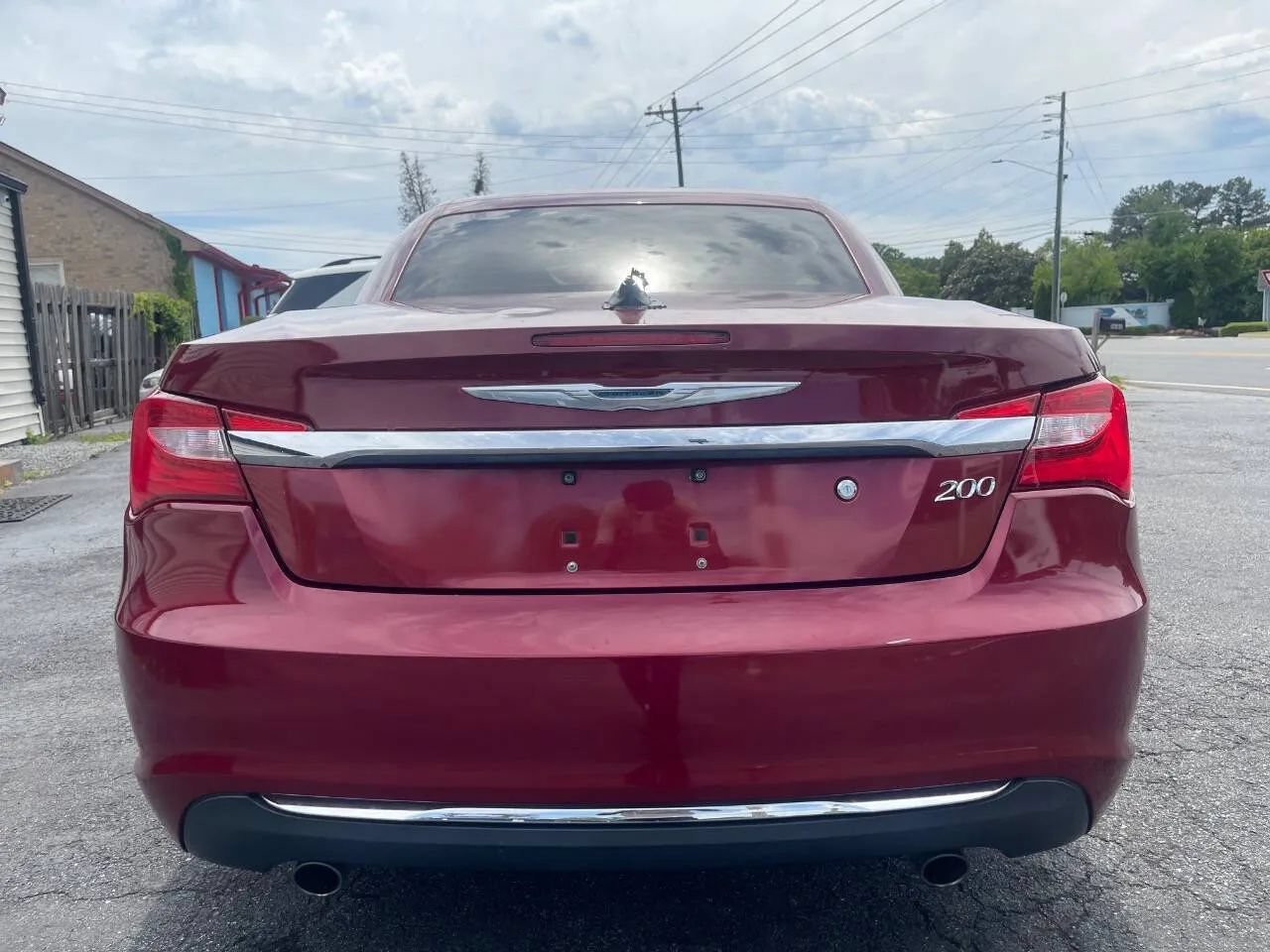Used 2013 Chrysler 200 Limited FWD image 6