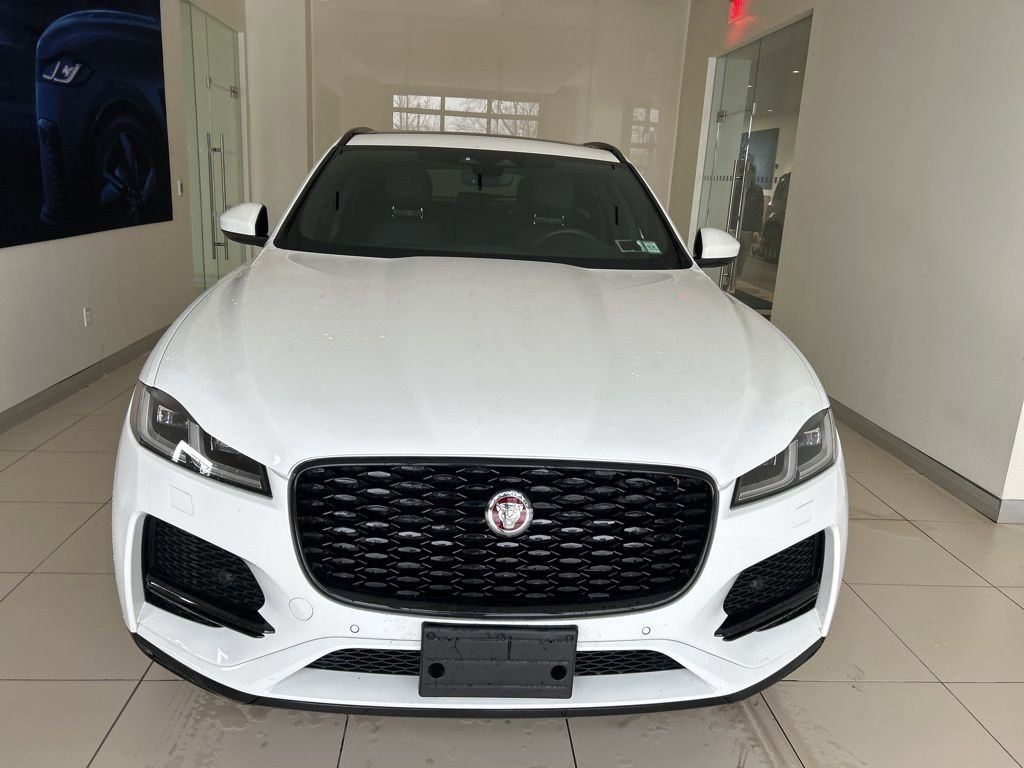 Used 2023 Jaguar F-PACE S image 20