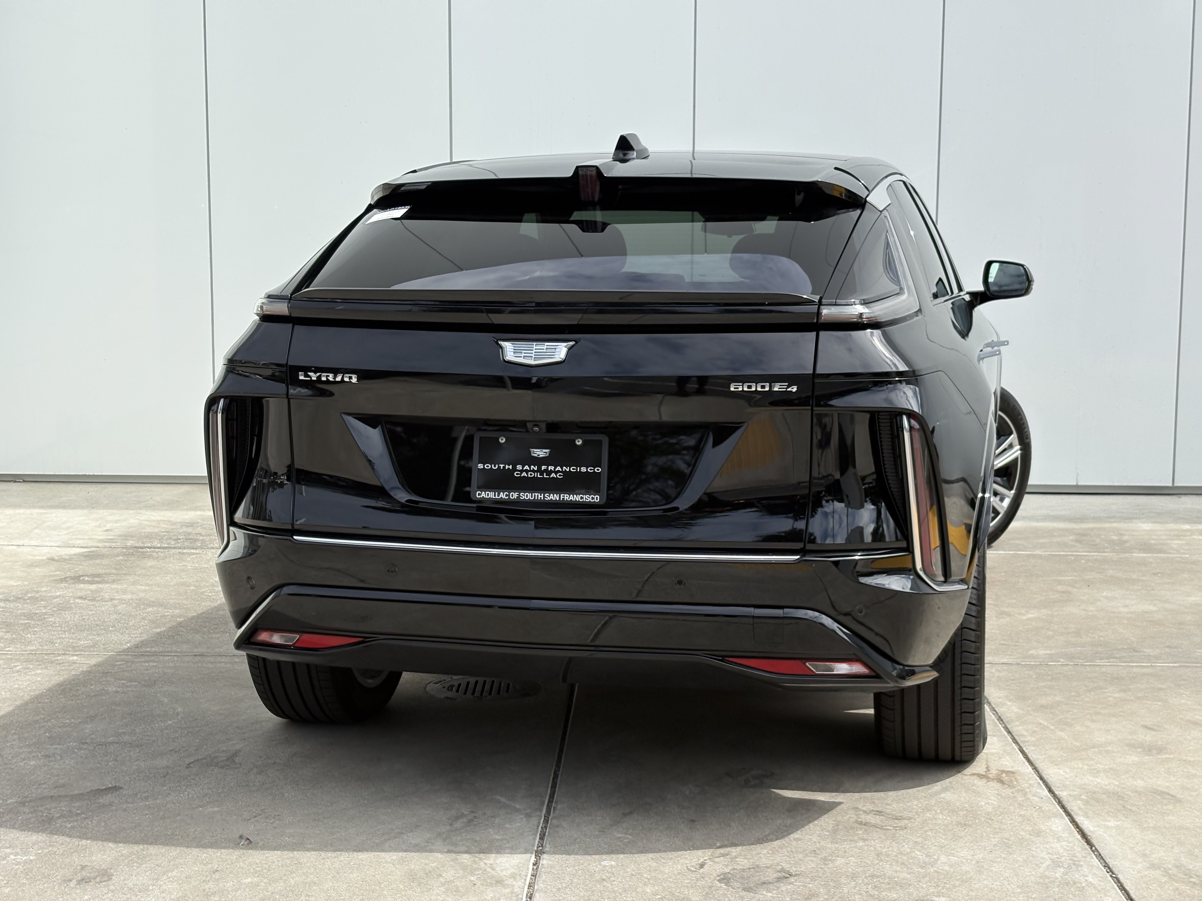 Certified 2024 Cadillac Lyriq Tech AWD/4WD image 7