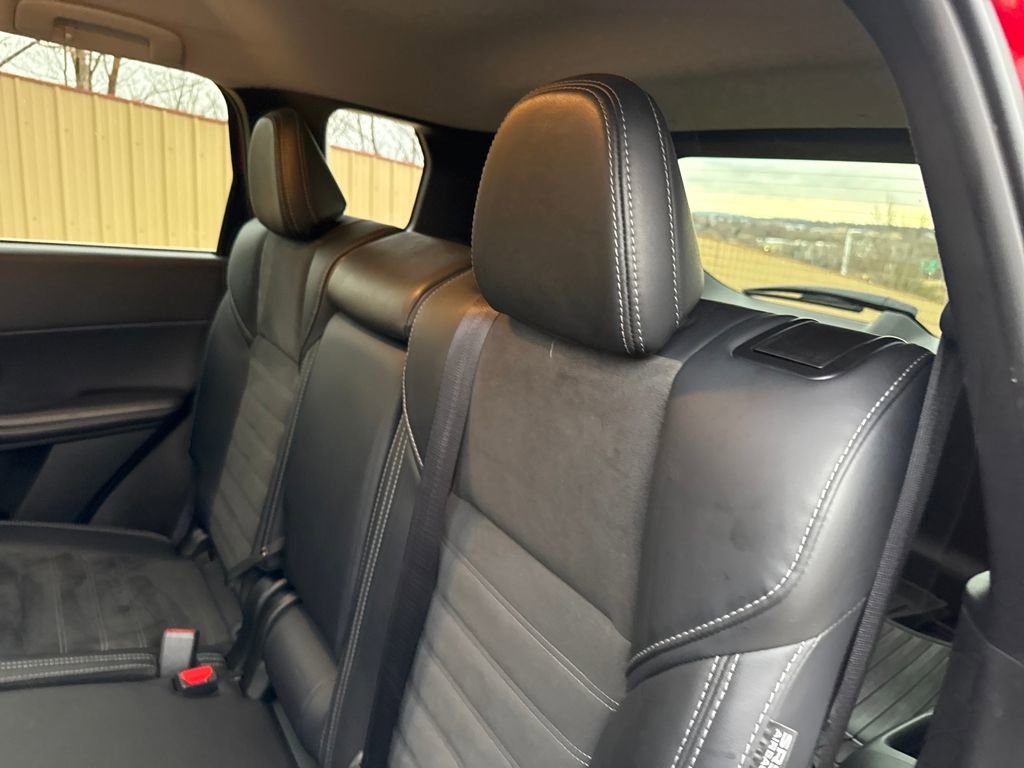 Used 2024 Mitsubishi Outlander SE image 19