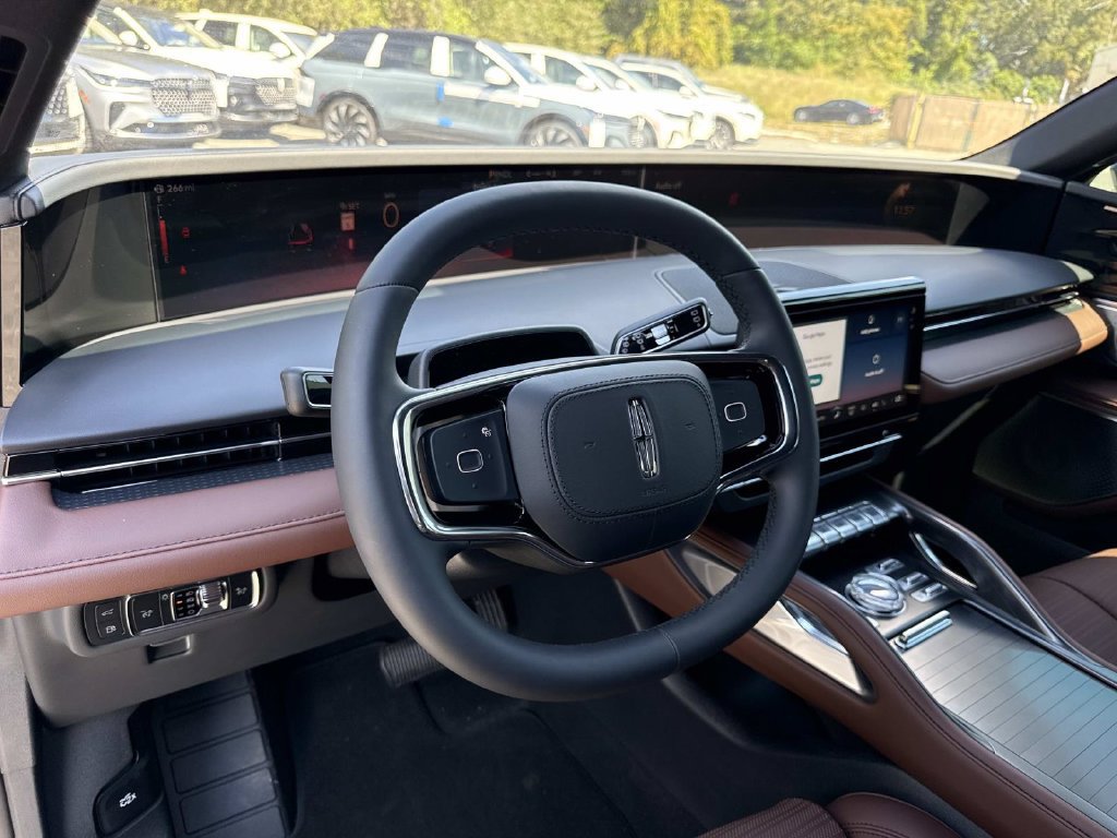 New 2026 Lincoln Nautilus Reserve AWD/4WD image 34