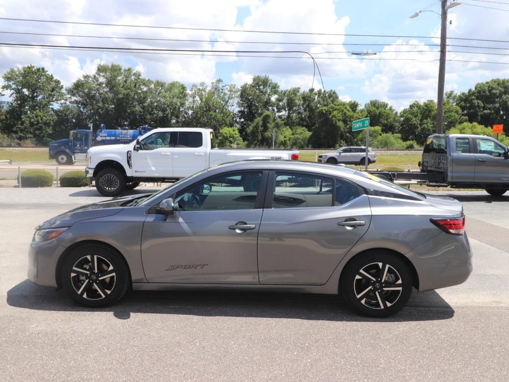 Used 2024 Nissan Sentra SV FWD image 5