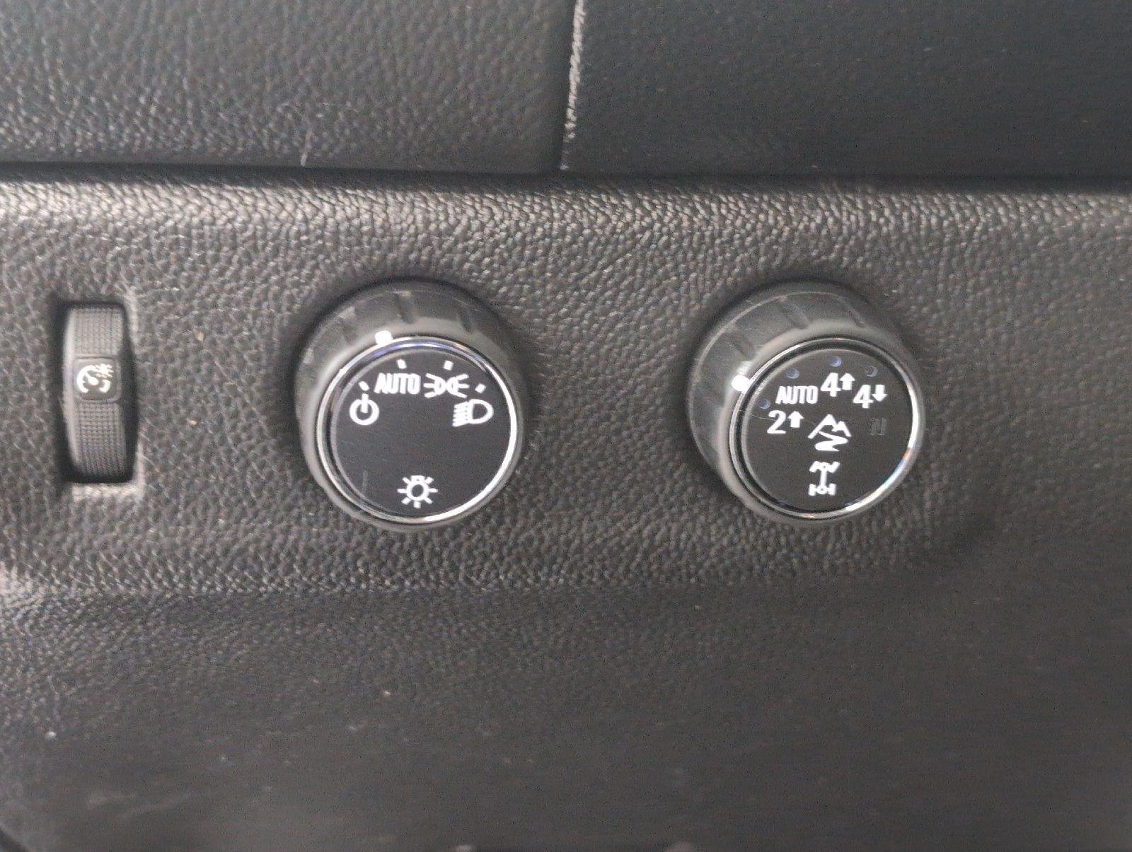 Used 2018 Chevrolet Colorado ZR2 AWD/4WD image 10