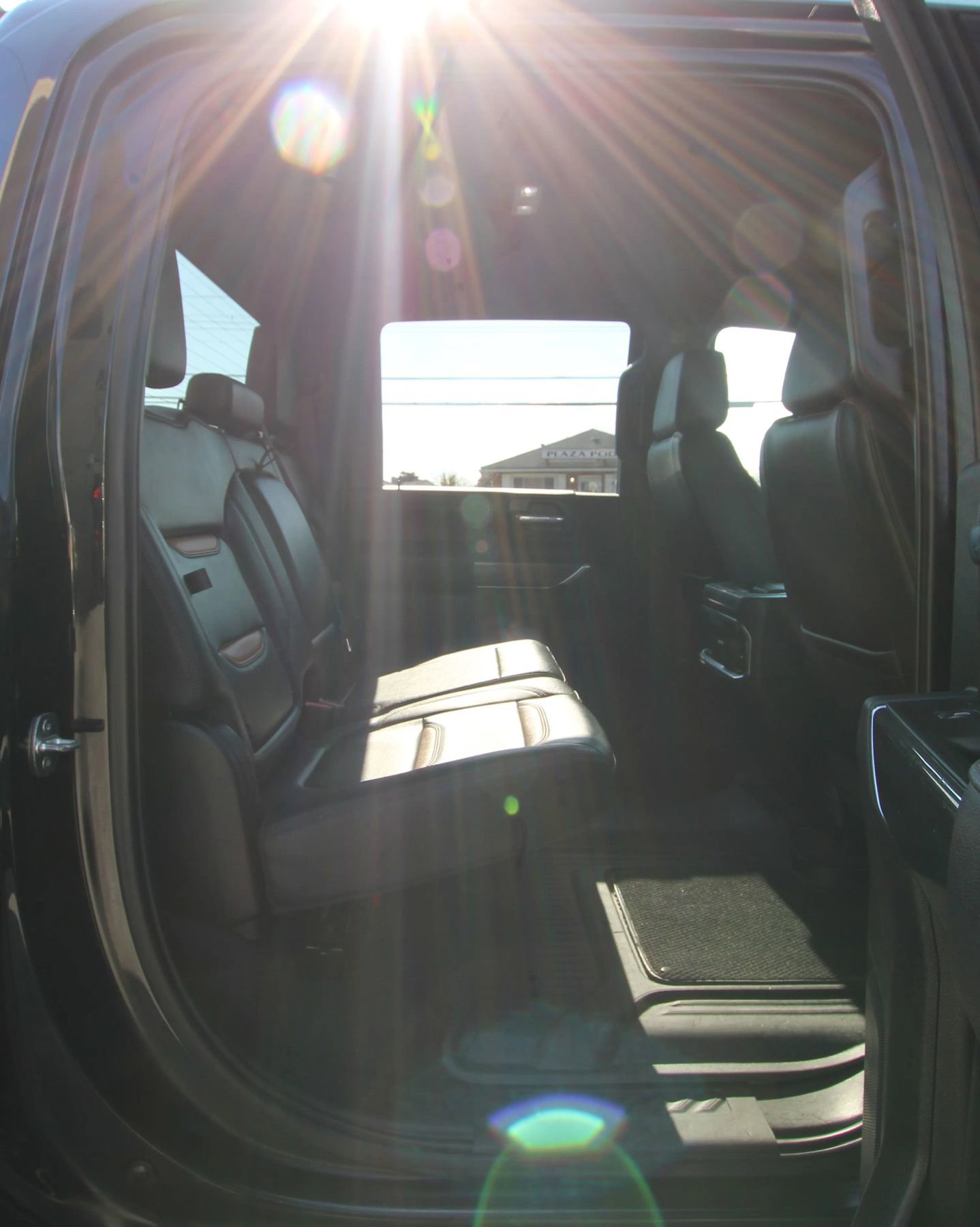 Used 2022 GMC Sierra 2500 AT4 w/ Gooseneck/5TH Wheel Package image 12