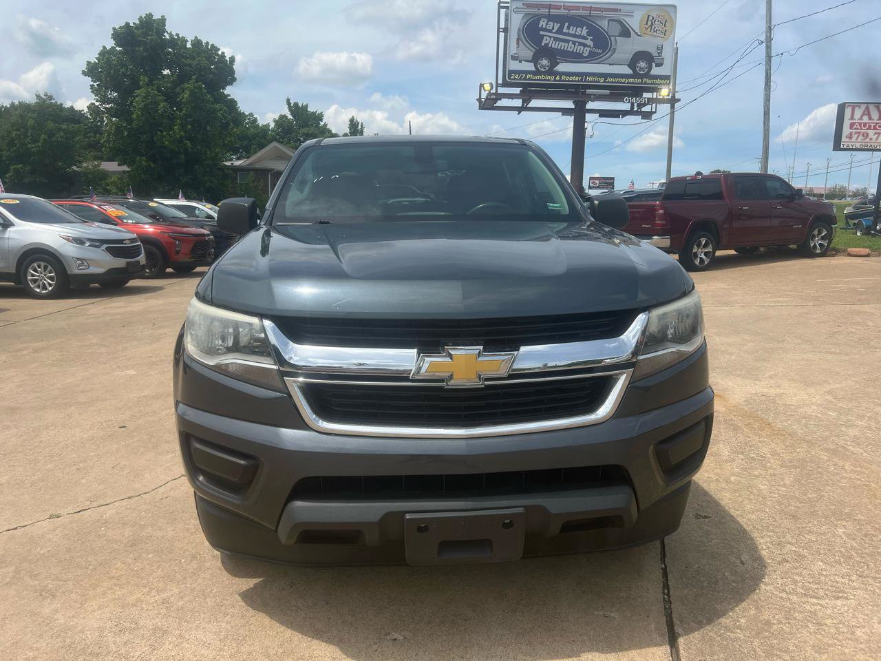 Used 2015 Chevrolet Colorado W/T RWD image 2