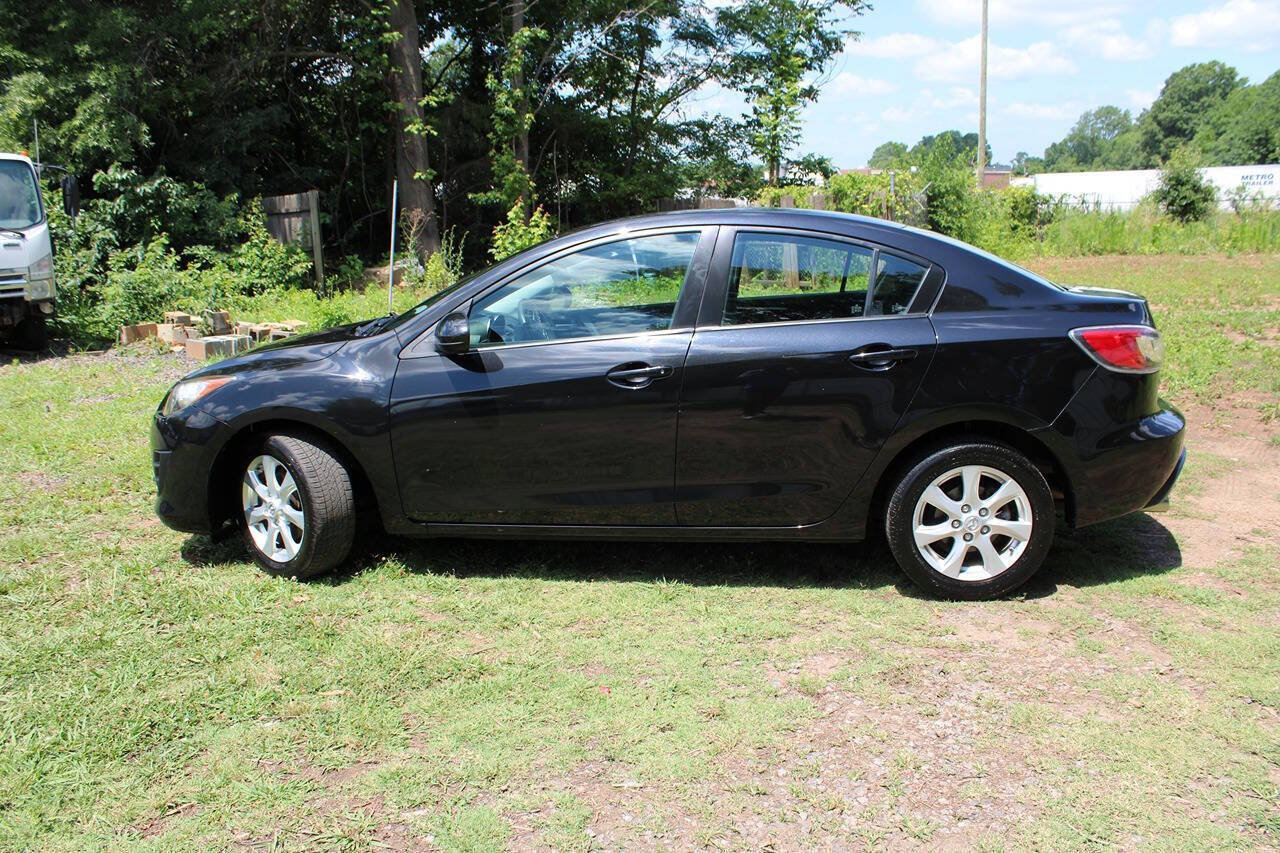 Used 2010 MAZDA MAZDA3 i Touring FWD image 11