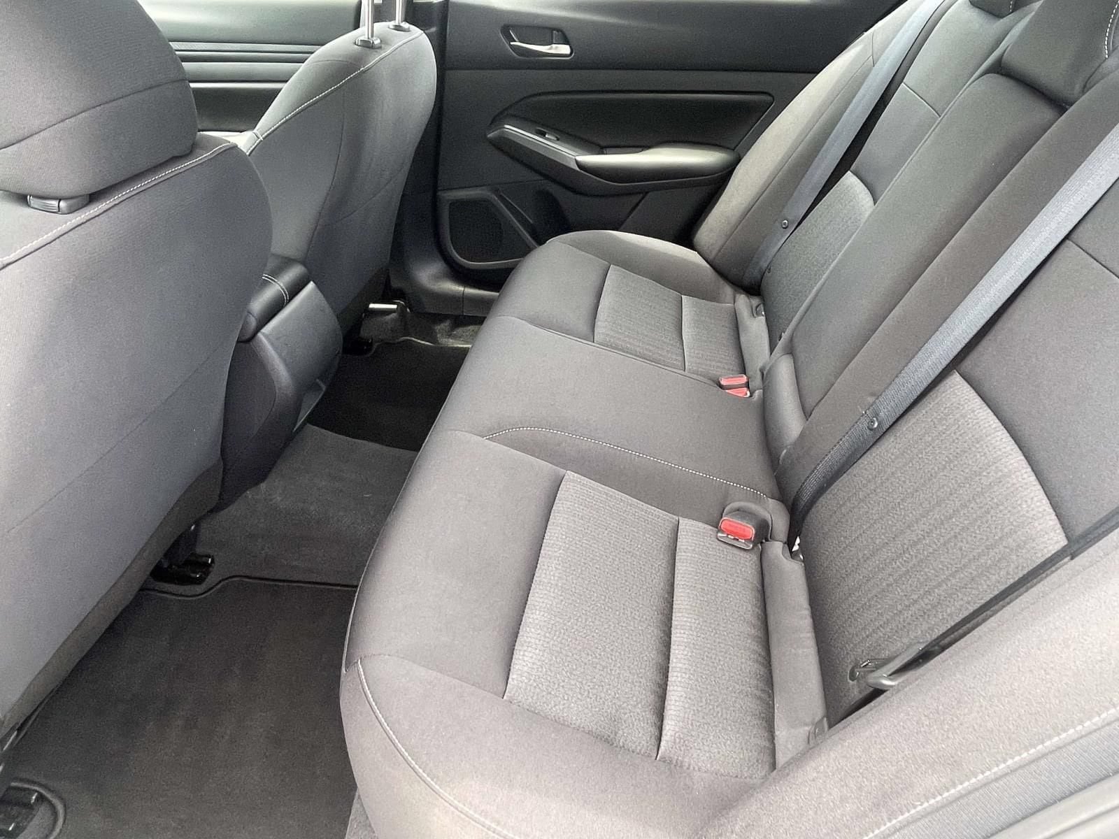 Used 2022 Nissan Altima 2.5 S FWD image 10