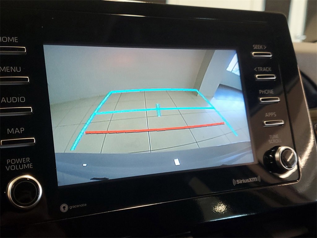 Used 2024 Toyota Camry SE image 28