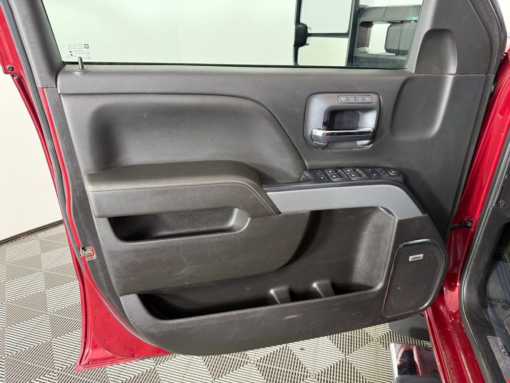 Used 2018 Chevrolet Silverado 2500 LTZ w/ Duramax Plus Package image 13