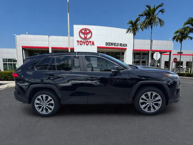 Certified 2022 Toyota RAV4 XLE Premium FWD image 8