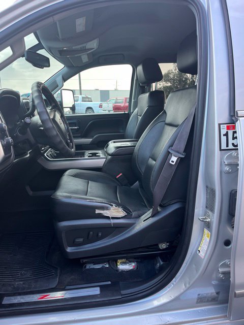 Used 2015 Chevrolet Silverado 3500 LTZ w/ Duramax Plus Package AWD/4WD image 33