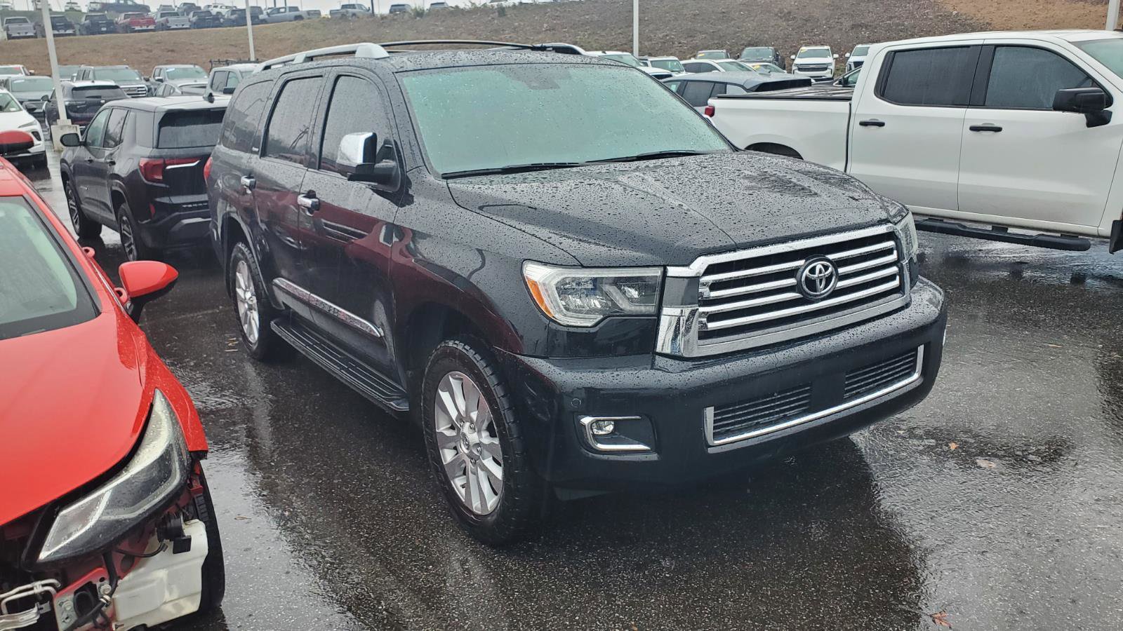 Used 2020 Toyota Sequoia Platinum video 2