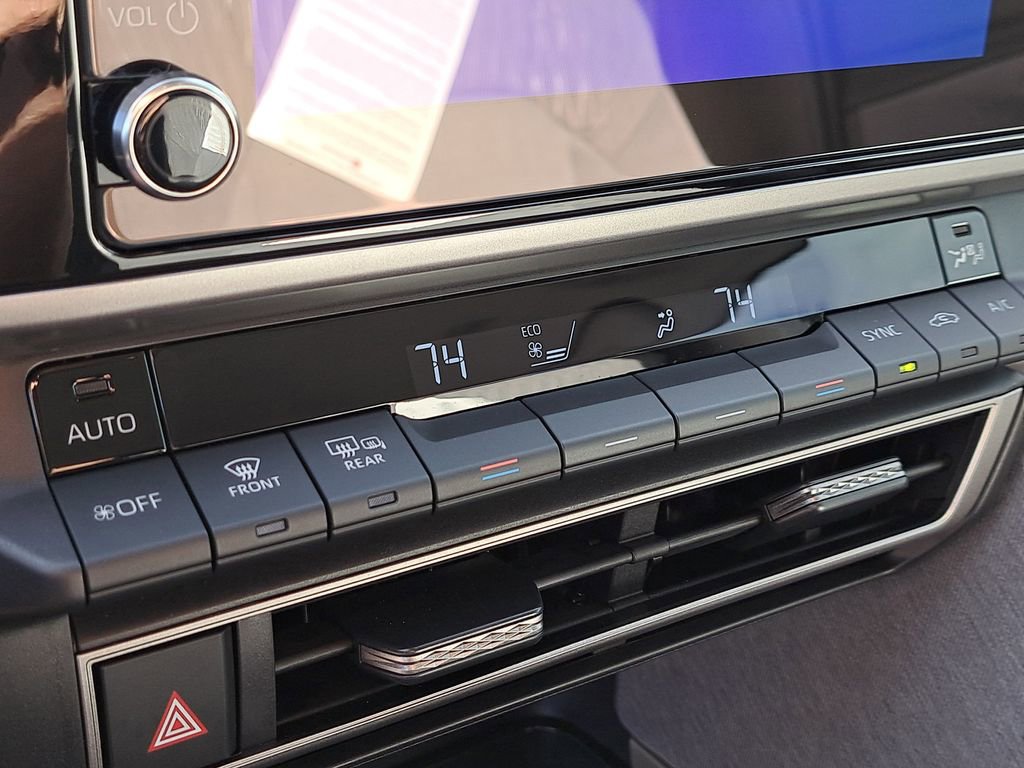 Certified 2025 Toyota Camry LE image 23