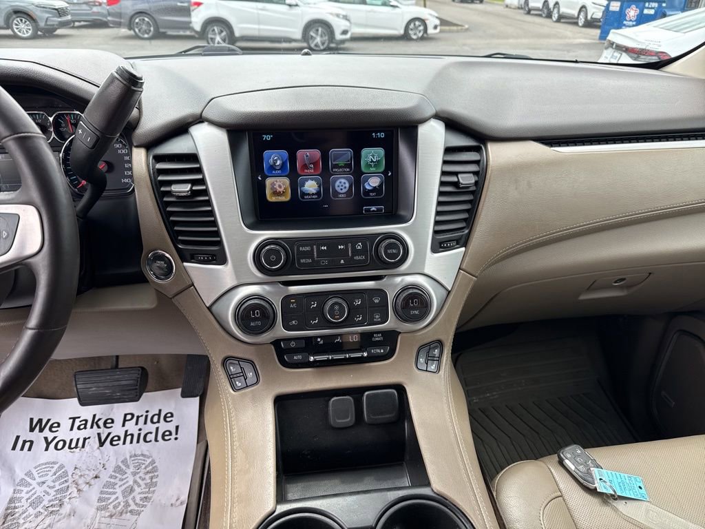 Used 2019 GMC Yukon XL SLT w/ Premium Edition AWD/4WD image 17