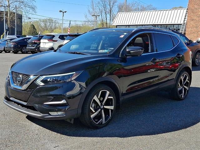 Certified 2021 Nissan Rogue Sport SL w/ Premium Package AWD/4WD image 3